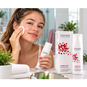 Biotrade  Acne Out Биотрейд матиращ тоник за лице за мазна кожа, 60мл
