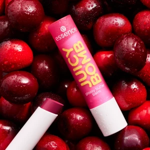 Juicy Bomb Glossy Butter Balm 08 Cherrything Балсамът за устни наситено черешово червено, 2,5g