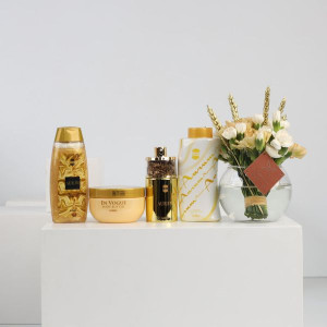 Ajmal Aurum  Set  ( 75 ml EDP + 200 ml SG + 200 gr . BB + 100 gr.powder ) Дамски подаръчен комплект