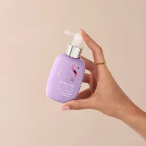 Alfaparf Semi di Lino Smooth Frizz Defeat Spray Изглаждащ спрей против начупване за непокорна, хвърчаща коса, 125ml