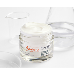 Avene Hyaluron Activ B3 Комплект Регенериращ крем за лице 50ml и Грижа за околоочен контур15ml с тройно действие