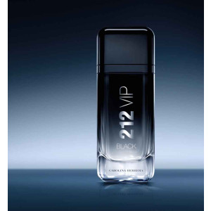 Carolina Herrera 212 VIP Black (EDP)  Мъжка парфюмна вода  - 100 ml