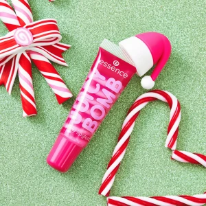 Essence Juicy Bomb Holly Jolly, Juicy 01 Подаръчен комплект гланцове за устни - 5 бройки