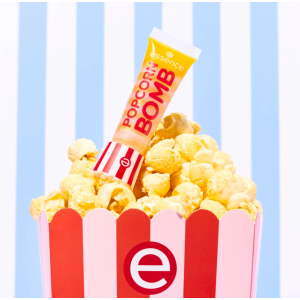Essence Popcorn Bomb  Shiny Lipgloss  Блестящ гланц за устни - 10 ml