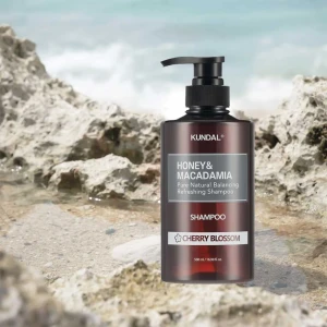 KUNDAL Honey & Macadamia Shampoo Cherry Blossom Натурален шампоан за суха и увредена коса, 500ml