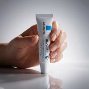 La Roche-Posay Cicaplast Lip Balm Възстановяващ лип балсам за устни и зона около носа , 7,5ml