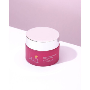 Lyn Skin Brightening Day Cream SPF30  Дневен крем за озаряване на кожата с SPF 30 - 50 ml