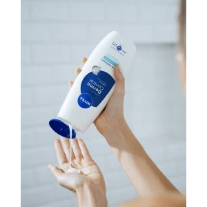 NIVEA Derma Control Defend  Pro-Vitamin B5 Душ гел с чиста хиалуронова киселина и провитамин В5, 500ml