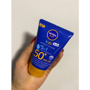 NIVEA SUN Kids Protect & Care  Детски слънцезащитен лосион със SPF50+ , 50ml