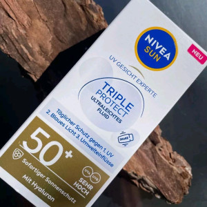 NIVEA SUN Tripple Protect  Слънцезащитен флуид за лице с  SPF50+, 40ml