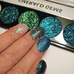 Profusion Cosmetics  Glitter Palette Emerald Gems  Брокатена палитра сенки за очи - 4,5 g