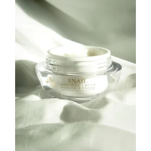 Tiara Gold Multi Premium Snail Moisture Cream Хидратиращ Анти-Ейдж Крем , 50ml