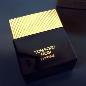 TOM FORD NOIR EXTREME  (EDP)   Парфюмна вода за мъже