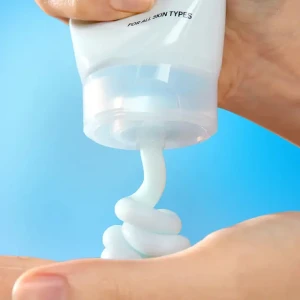 Torriden Dive-In Molecular Hyaluronic  Cleansing Foam  Почистваща пяна с нискомолекулна хиалуронова киселина,150ml