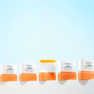 Vichy Capital Soleil UV Aqua Invisible Sun Stick Face SPF50+ Слънцезащитен стик за лице и устни SPF50+, 9g